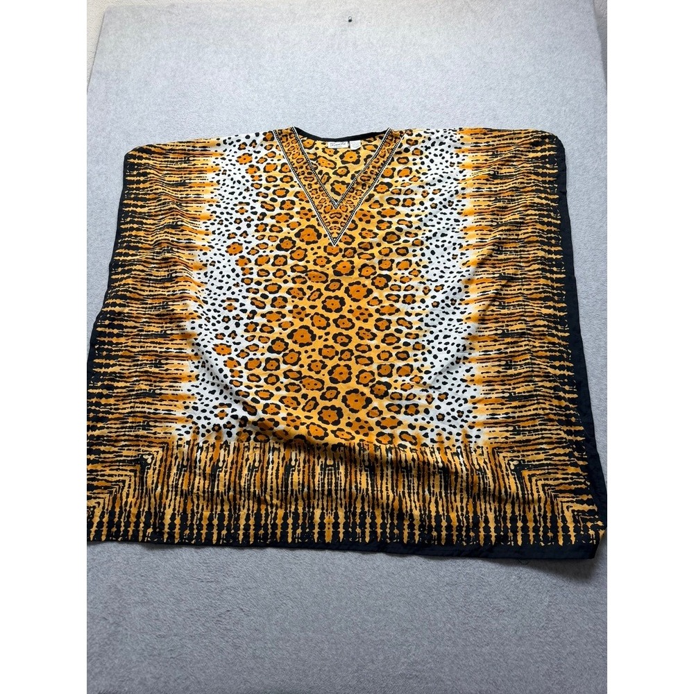 Santé Classics Women Leopard Print Kaftan V-Neck Beaded Oversized Top One Size